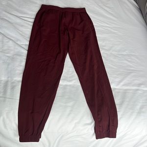 Mens Lululemon Surge Joggers 29” Small Burgundy EUC
